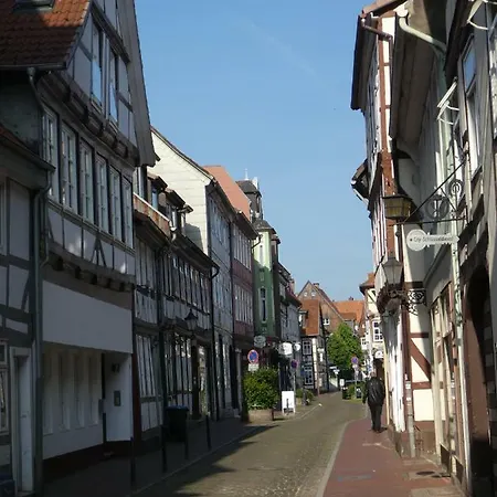 Ferienwohnung Janus Altstadt-Hameln Haus 1 Inklusive Parkplatz Mit Und Ohne Balkon Hamelin Buitenkant foto